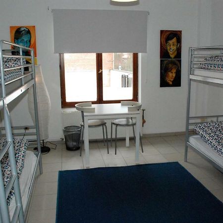 Brussels Hello Hostel Koekelberg Zewnętrze zdjęcie
