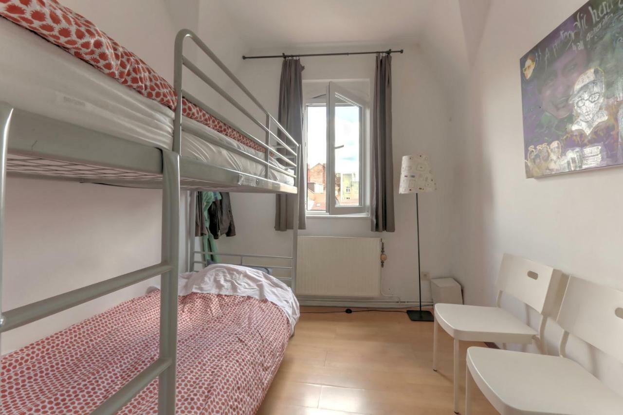 Brussels Hello Hostel Koekelberg Zewnętrze zdjęcie